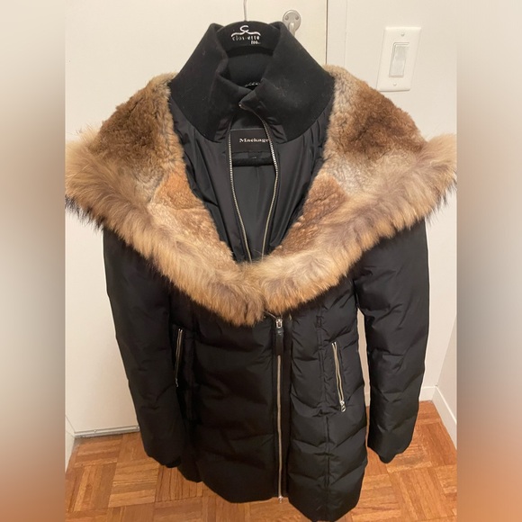 New MACKAGE TRISH down coat with natural fur Signature Collar Size XS - Picture 6 of 16